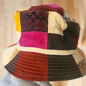 Brand new Coach Bucket hat size m/l